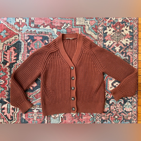 Everlane Sweaters - The Everlane Texture Cotton Cardigan in a Warm Brown— Womens Mediun